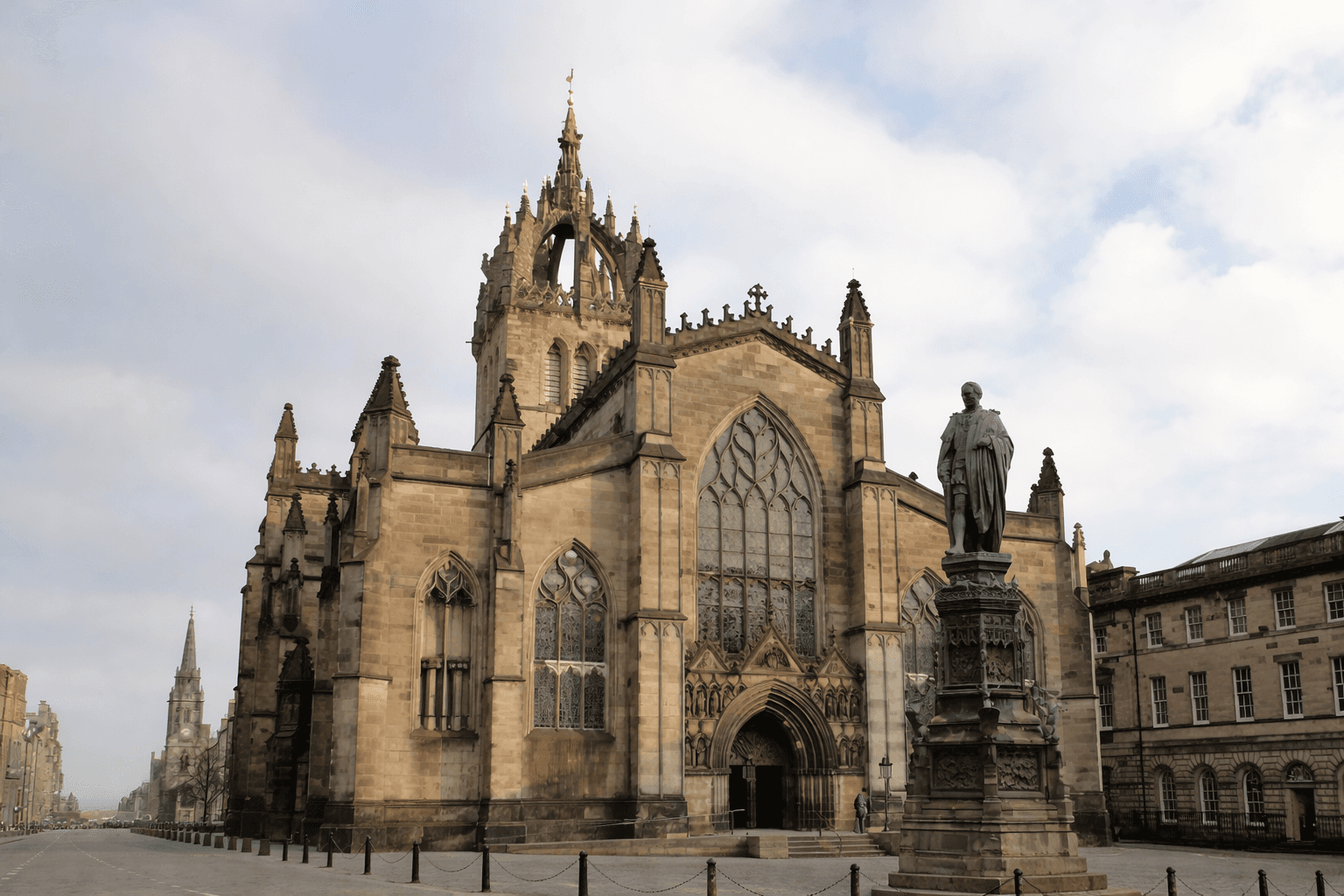 Case Study: How St Giles' Cathedral Uses Spoken Visitor Feedback to Understand International Audiences